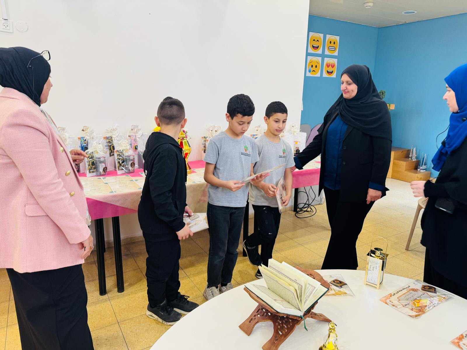 تكريم 38 حافظ لسور من جزء عمّ  في مدرسة أجيال الابتدائية في جلجولية 